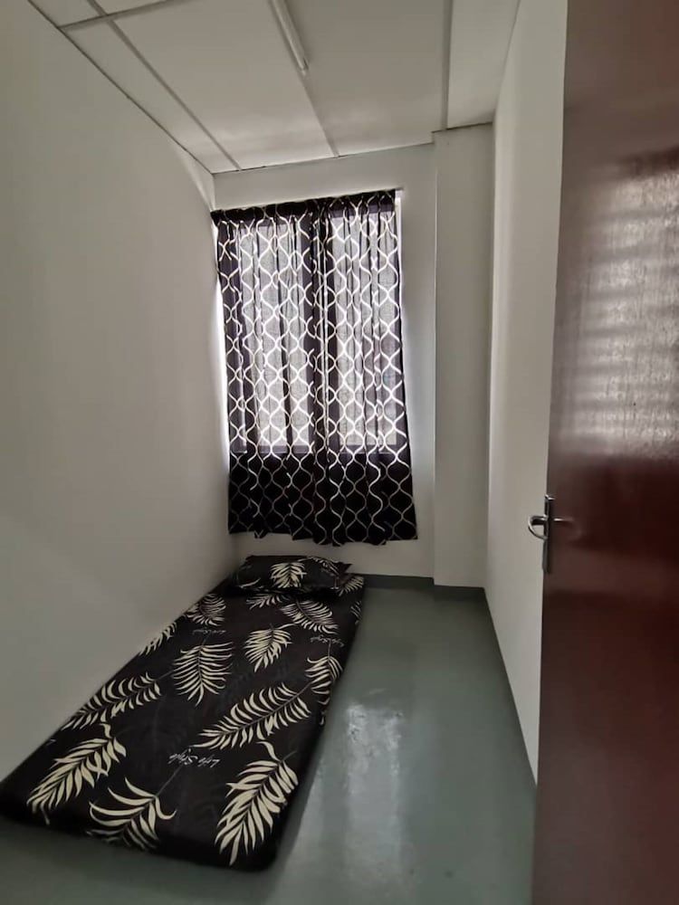 undefined Hotel O Sri Rampai Metro Hostel 5
