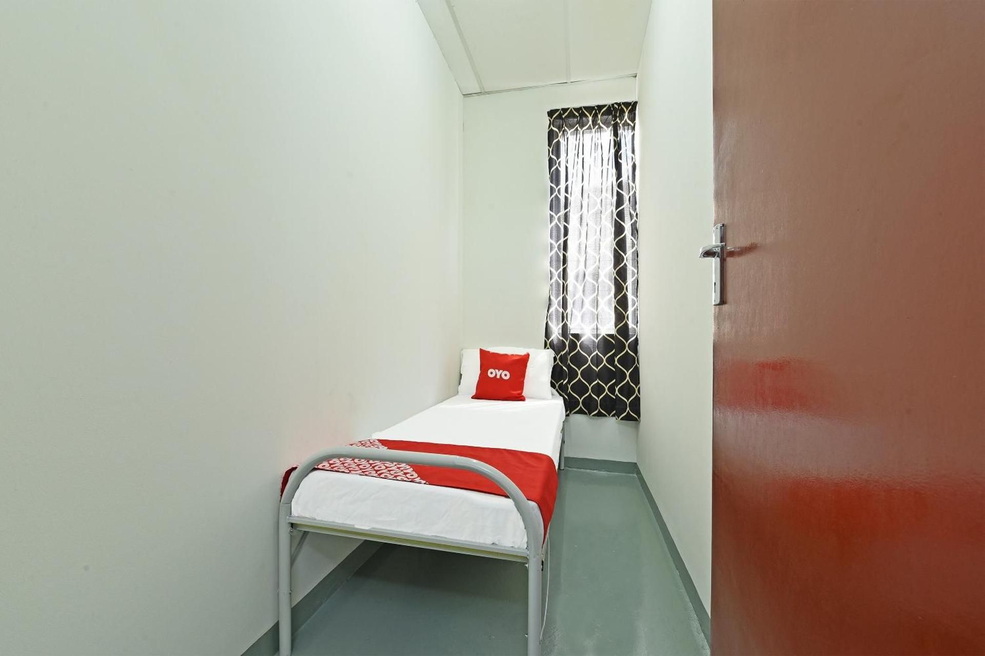 undefined Hotel O Sri Rampai Metro Hostel 3