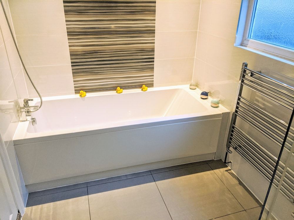 TopHome Arsenal Vacation Home 56