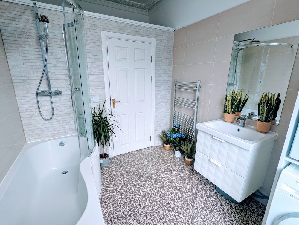 TopHome Arsenal Vacation Home 47