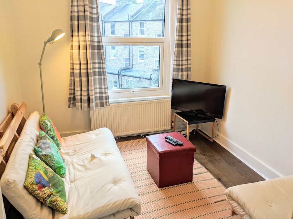 TopHome Arsenal Vacation Home 74