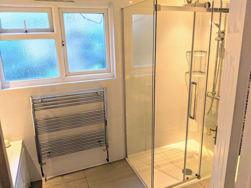 TopHome Arsenal Vacation Home 52