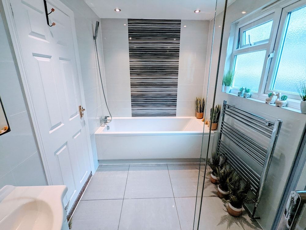 TopHome Arsenal Deluxe House, 6 Bedrooms 58