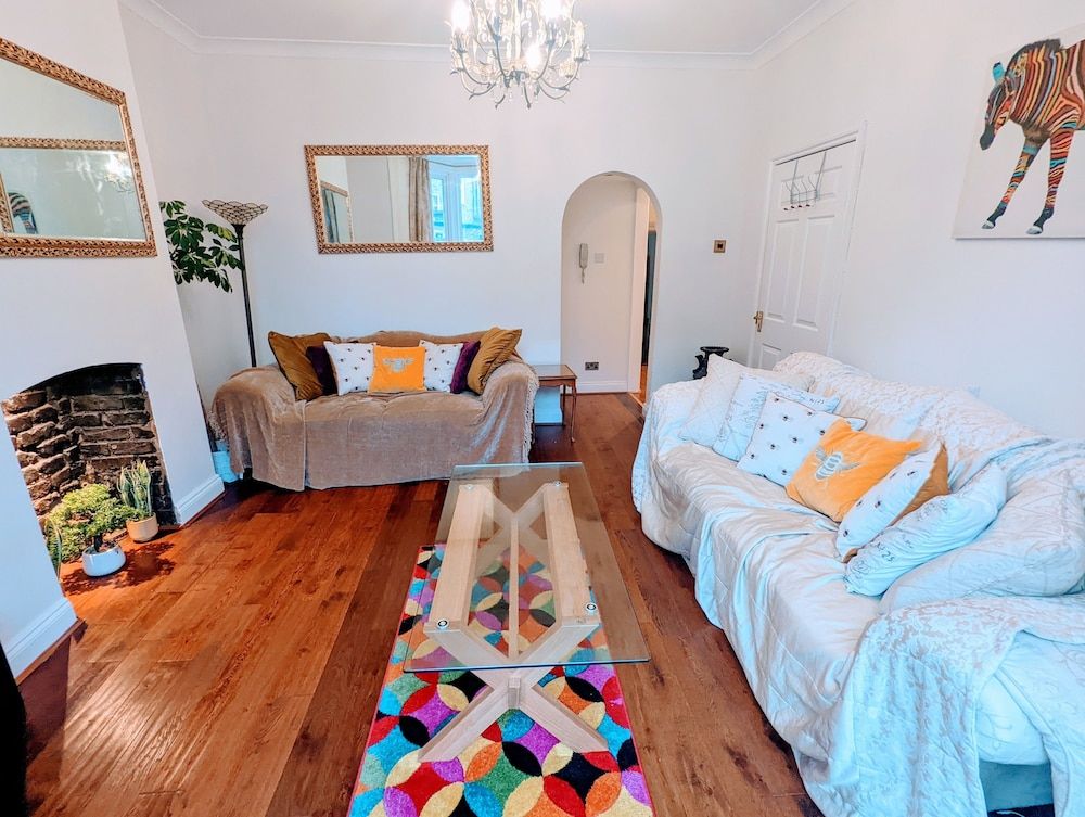 TopHome Arsenal Deluxe House, 6 Bedrooms 41