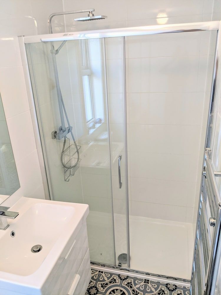 TopHome Arsenal Vacation Home 54