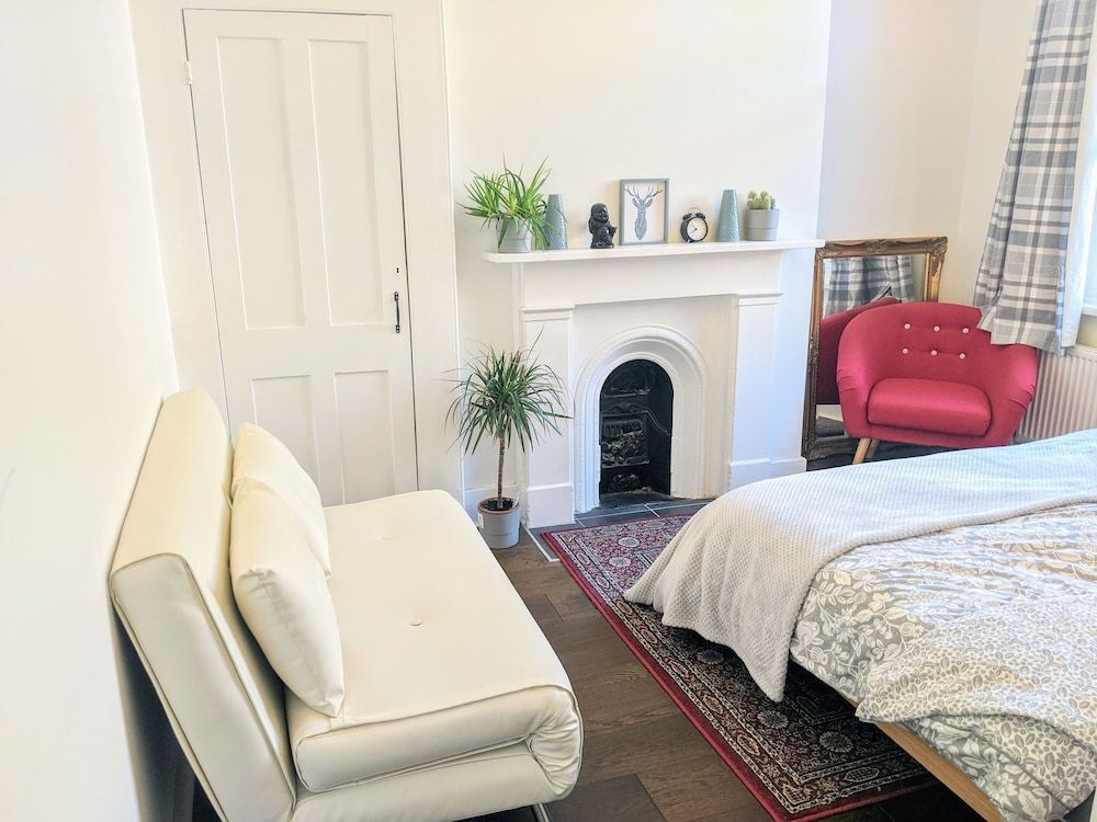 TopHome Arsenal Vacation Home 58