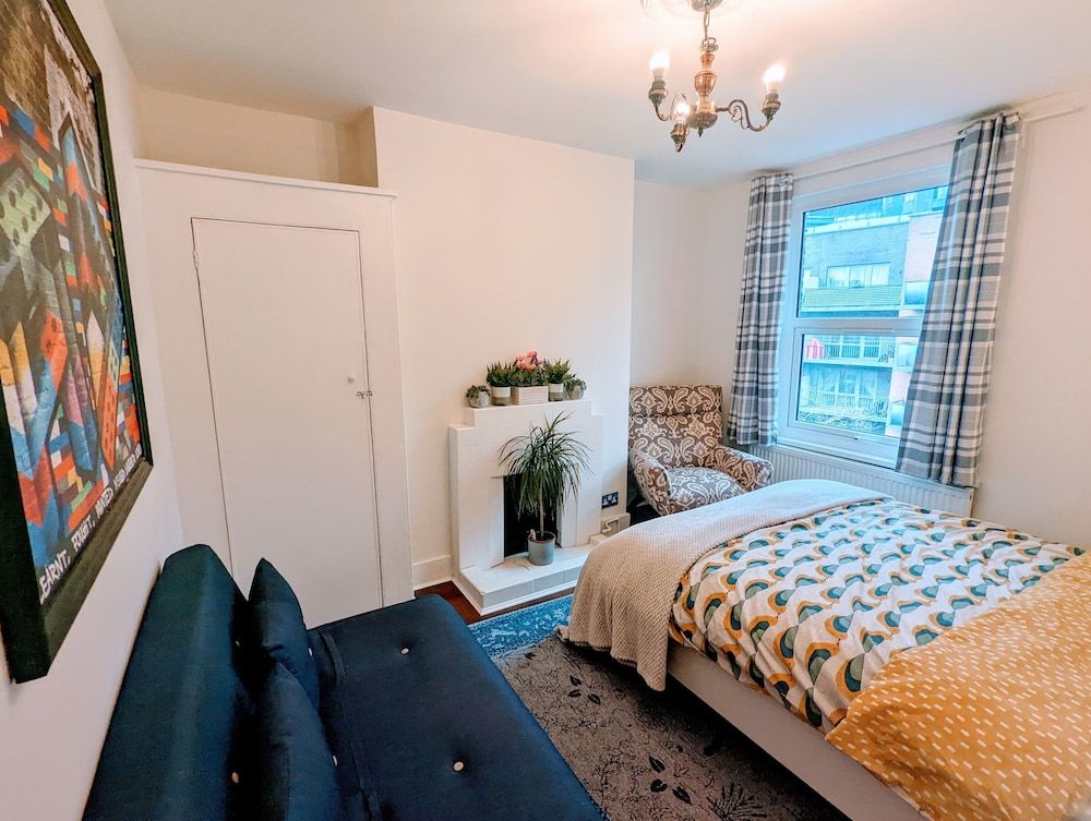 TopHome Arsenal Vacation Home 28