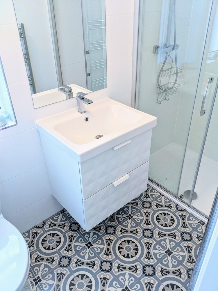 TopHome Arsenal Vacation Home 40