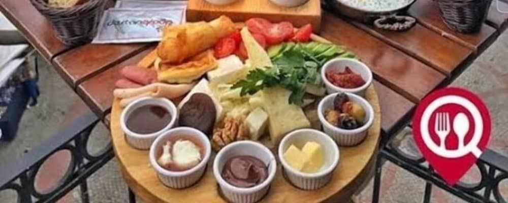 undefined Ganj Hotel