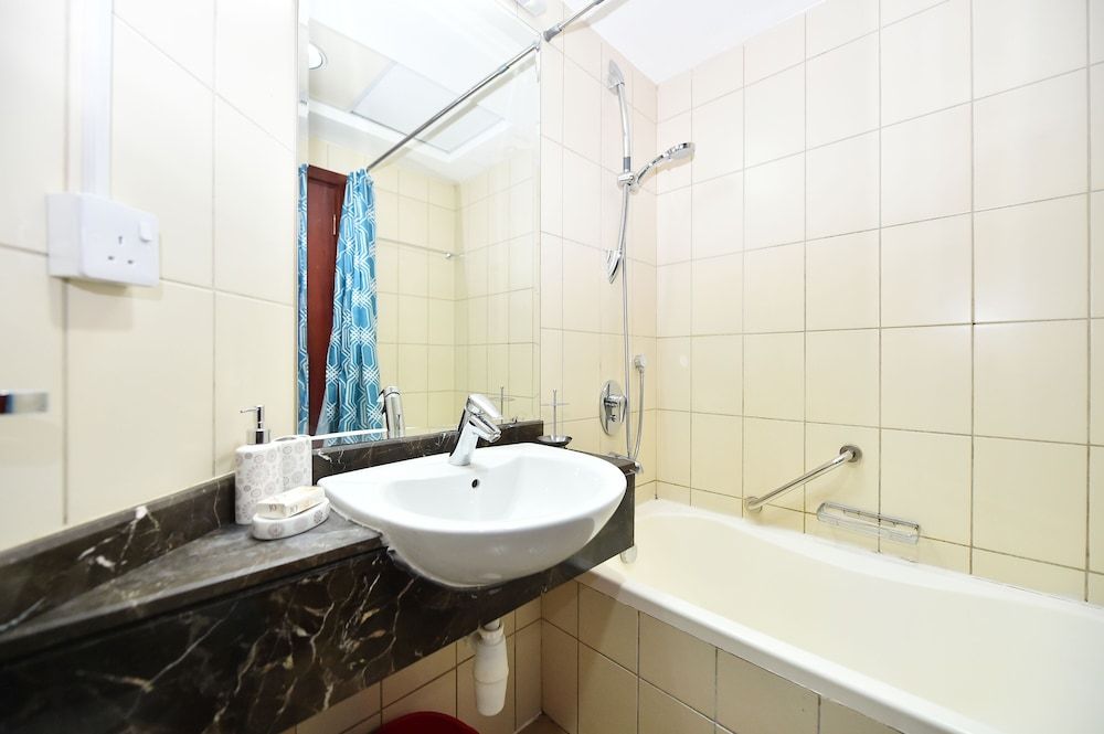 undefined DJ - Bright spacious Studio in JLT 5