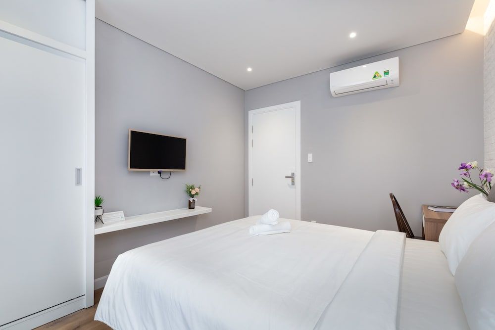 undefined Cozrum Homes Premier Residence 5