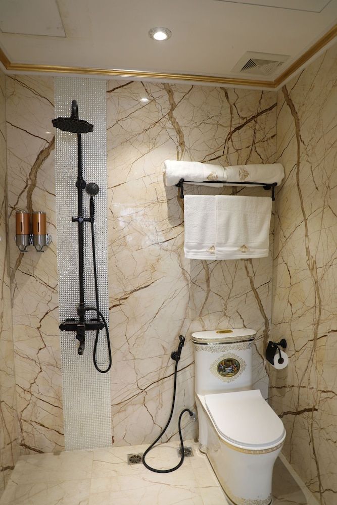 7S Hotel Enjoy I Superior Room, No Windows 6