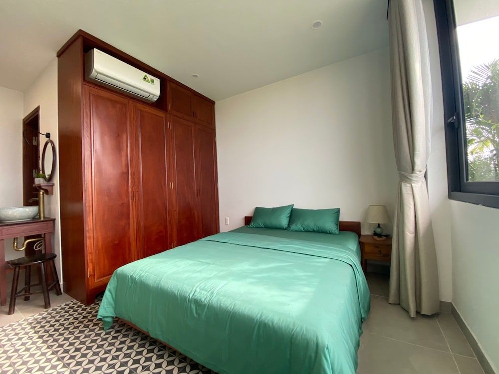 undefined JooHouse Lux