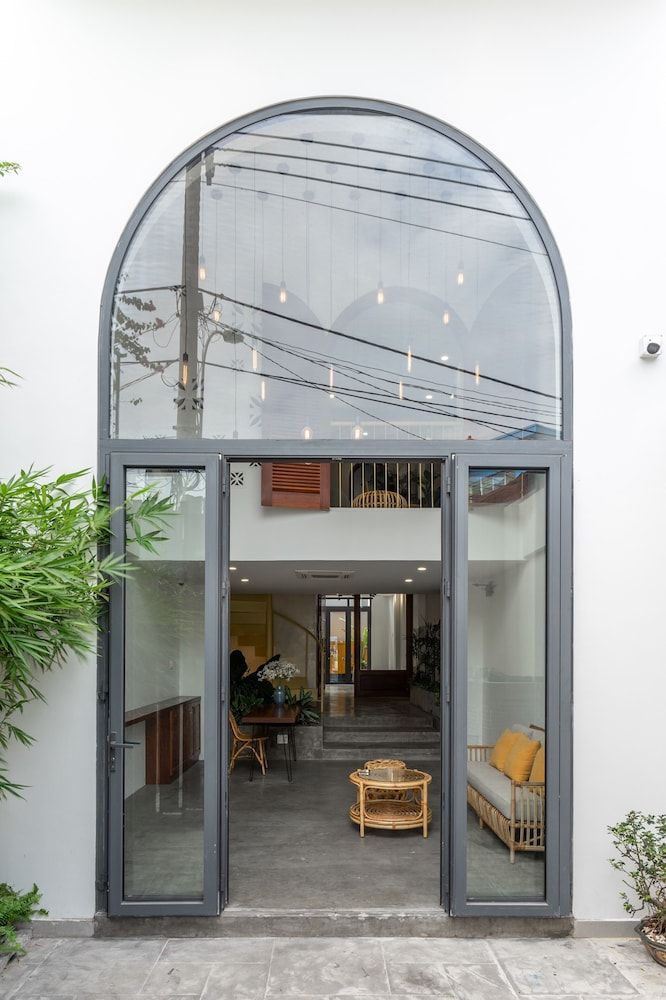 undefined JooHouse Lux 4