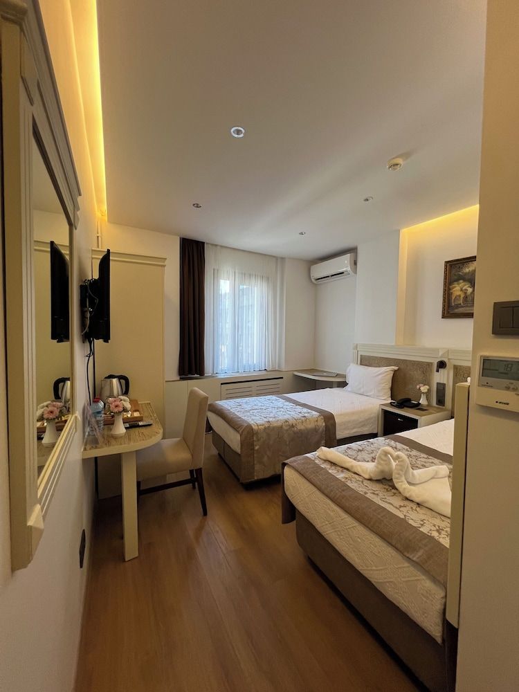 undefined Gul Hotel 5