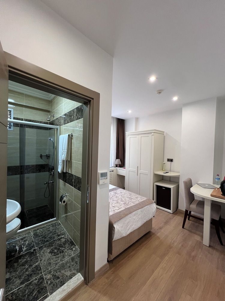 undefined Gul Hotel 10