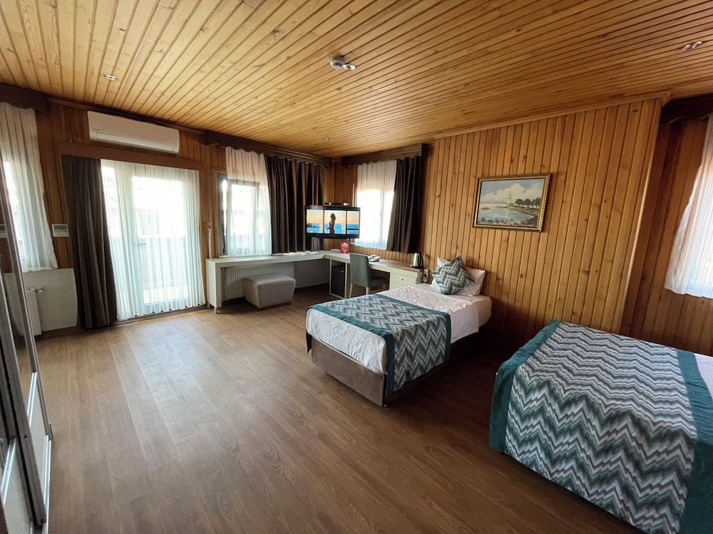 undefined Gul Hotel 2