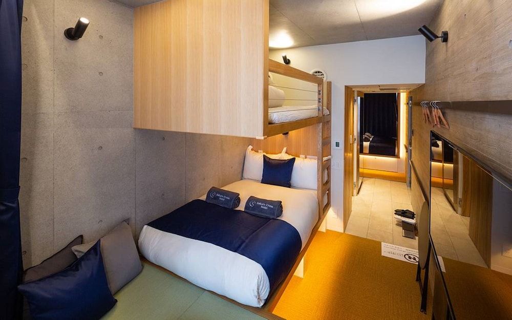 Sakura Cross Hotel Shinjuku East Annex Deluxe Family Room Max6 Comfort4, Non Smoking 5