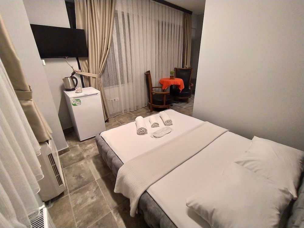 undefined Noble House 2