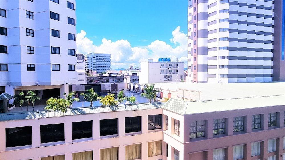 undefined Plaza Residence Jomtien Beach