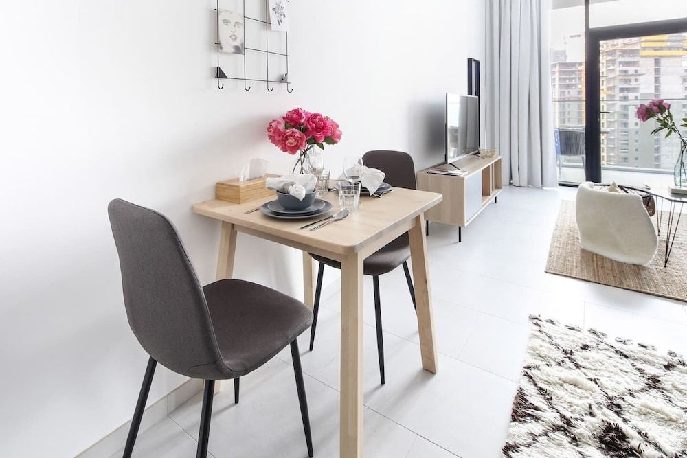 undefined Stunning Studio w/ Burj Khalifa View! 2