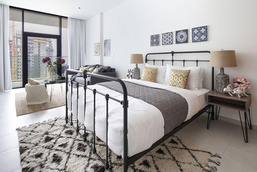 undefined Stunning Studio w/ Burj Khalifa View! 6