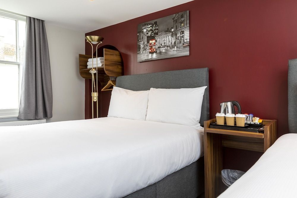 undefined Royal Park Hotel 7