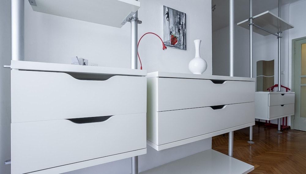 De Cristoforis 12 C Apartment 15