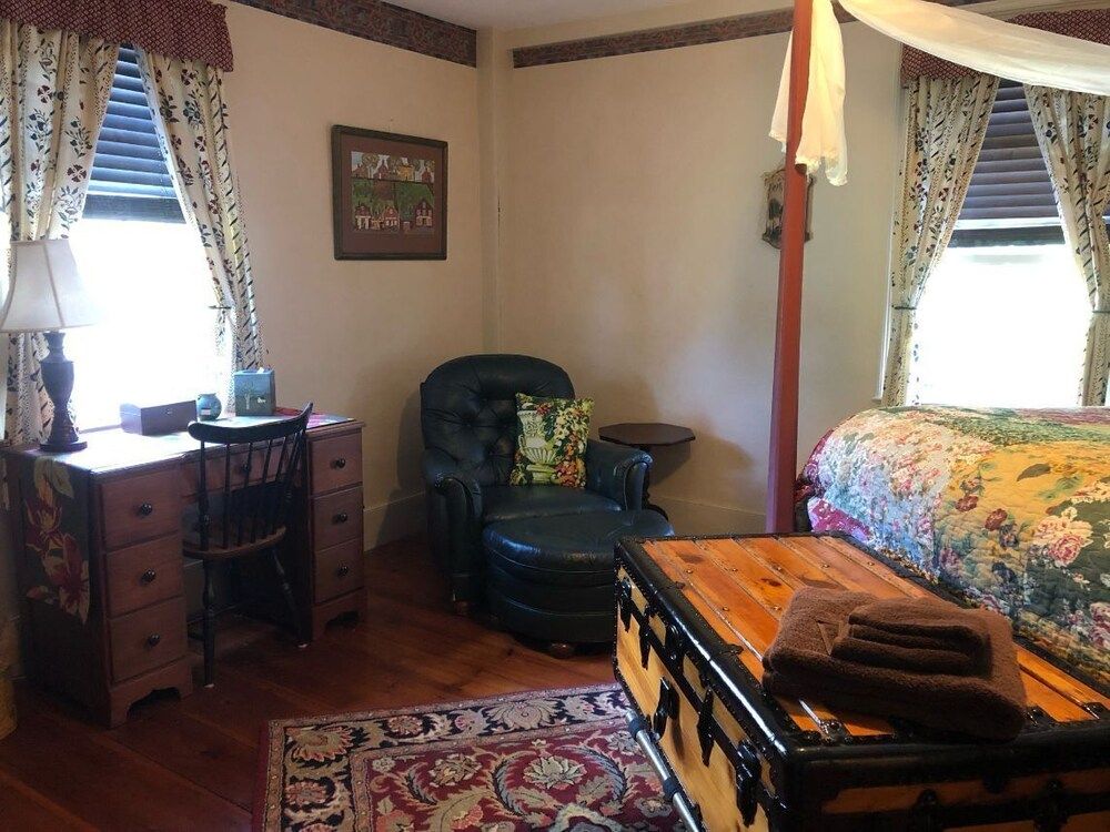 Stephen Clay Homestead B&B Charmingfare Room - Private Bath 5