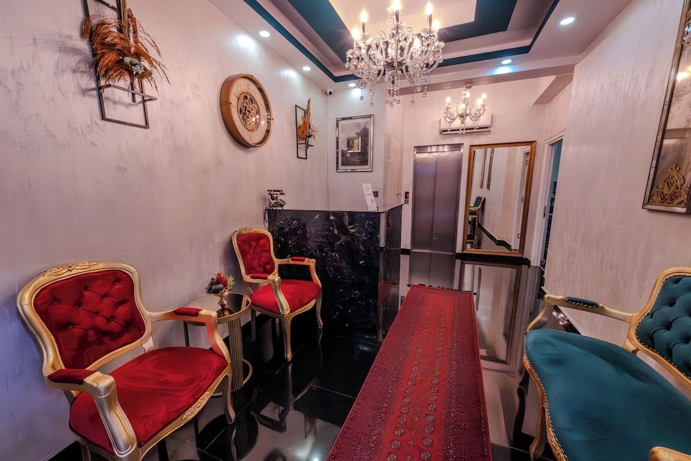 undefined Ruby Suit 3