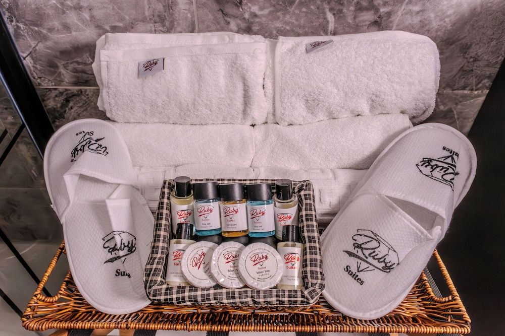 Ruby Suit Standard Room 11