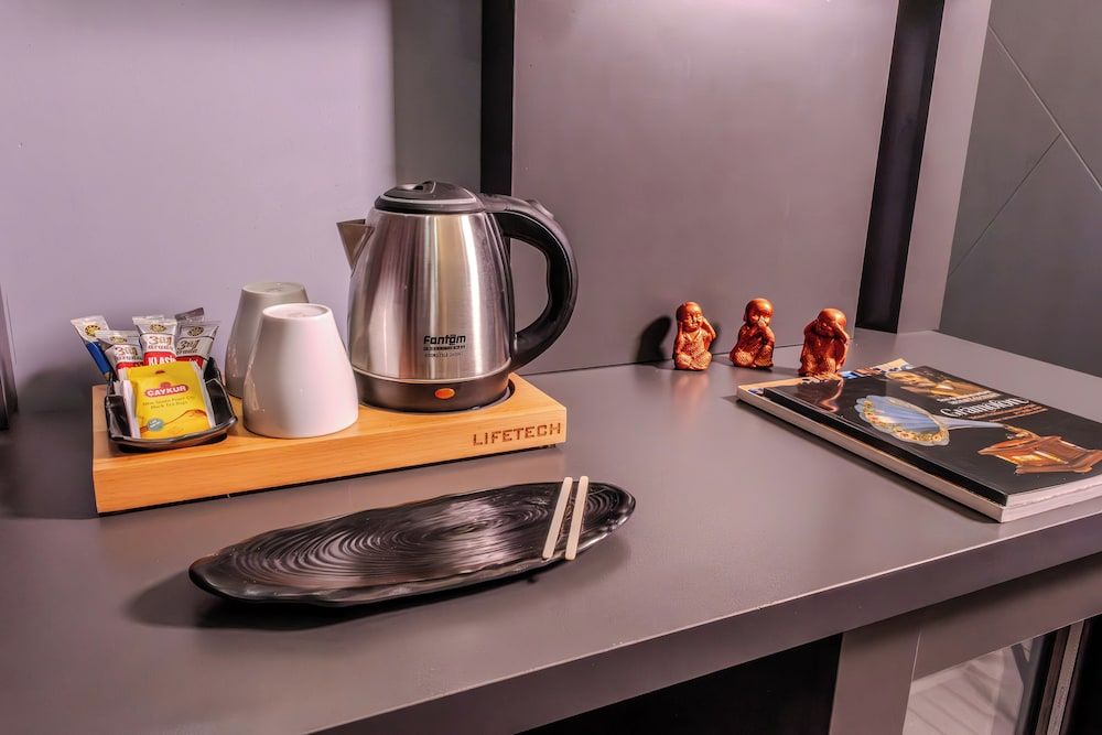 Ruby Suit Standard Room 9