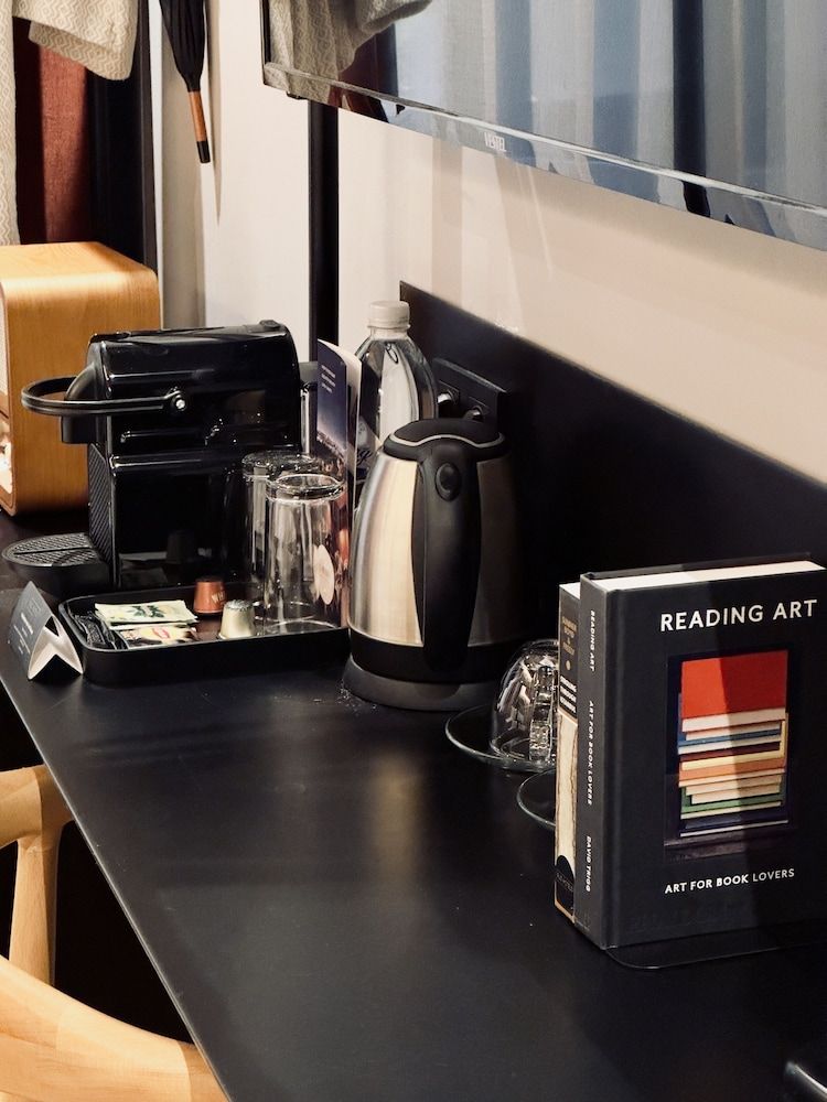 RUZ Hotels Junior Art Room Courtyard View 4