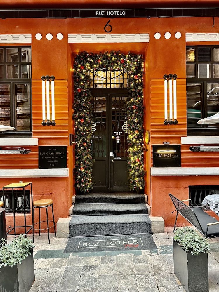 undefined RUZ Hotels 3