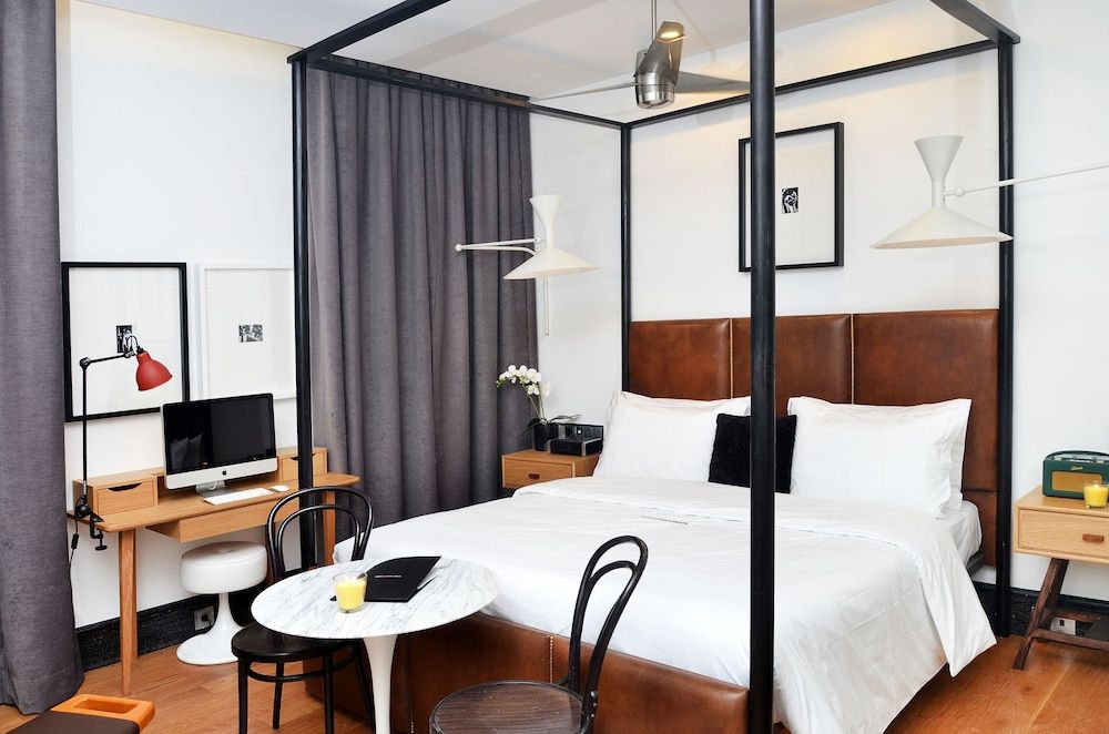 Browns Boutique Hotel Superior Room 3