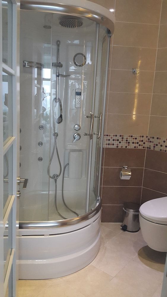 undefined Yasmin Otel 9