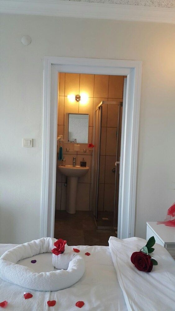 undefined Yasmin Otel 7