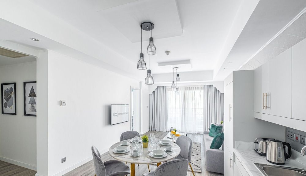 LUX Holiday Home - IBN Residence 1 Deluxe Apartment 24