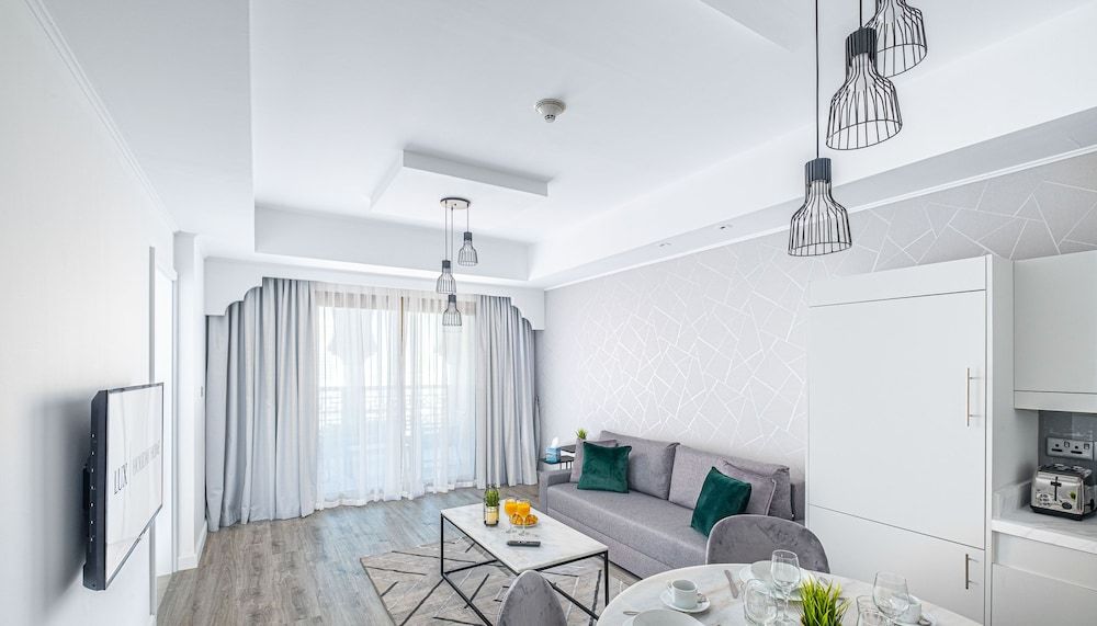 LUX Holiday Home - IBN Residence 1 Deluxe Apartment 25