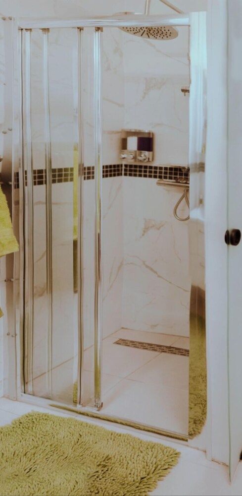 Modern City Apartment Near Central Park Apartment 20