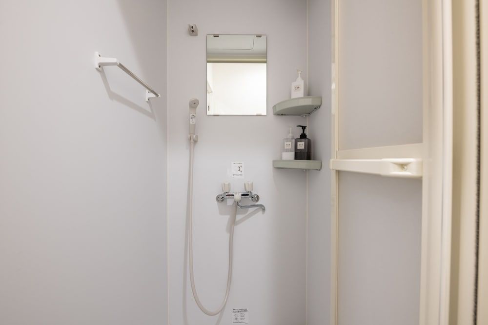 ZAITO Tokyo Yokokawa Economy Inn Basic Double Room (402) 8