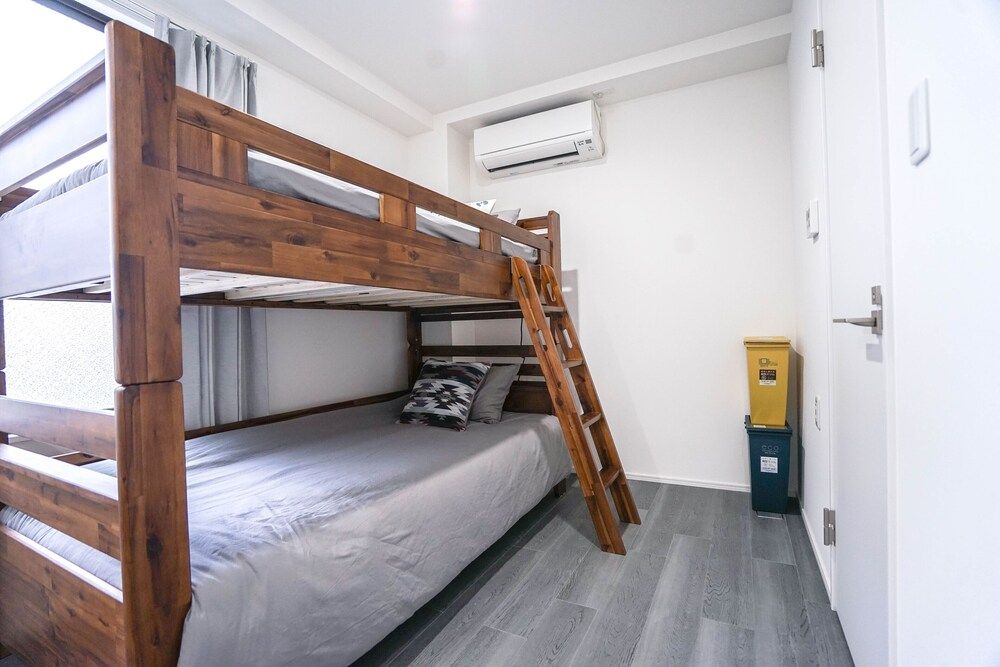 undefined ZAITO Tokyo Yokokawa Economy Inn 5