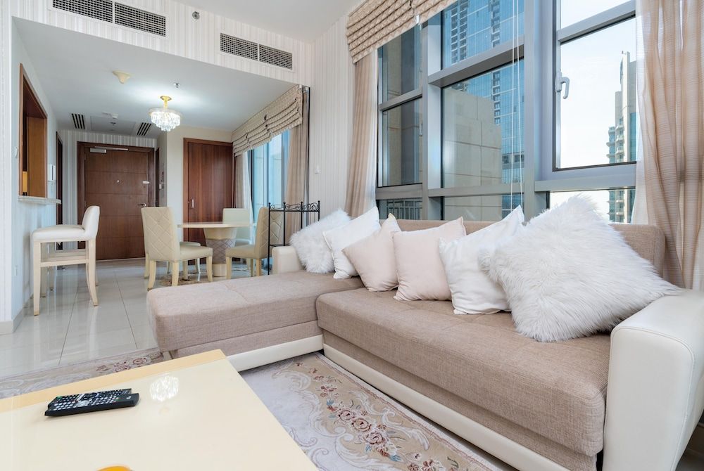 undefined Lux BnB Stand Point -Burj Views 9
