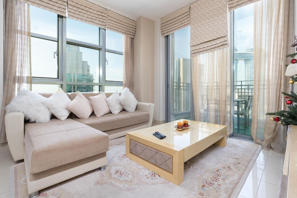 undefined Lux BnB Stand Point -Burj Views 8