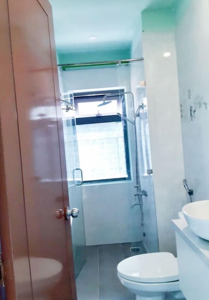 Liu Jia Home Stay Basic Room, 1 Queen Bed, Smoking 22