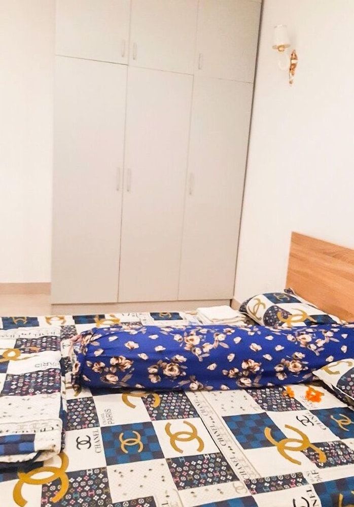 Liu Jia Home Stay Basic Room, 1 Queen Bed, Smoking 8