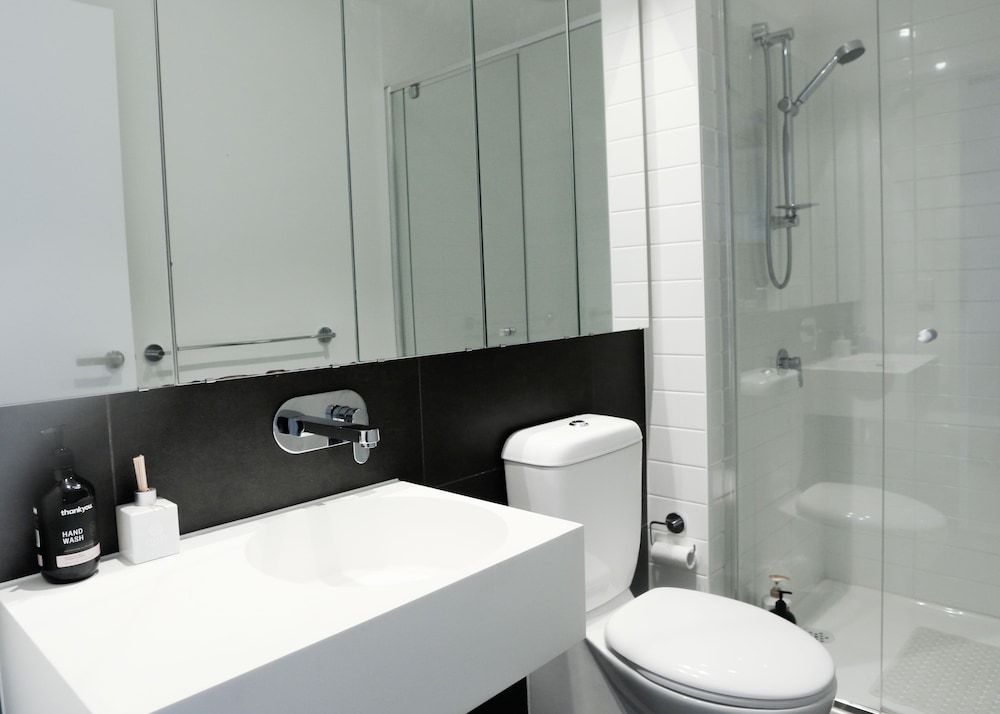 undefined Stunning 2 Bedroom High Floor City View 6