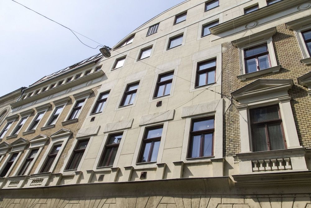 undefined Real Apartments Hegedu 7