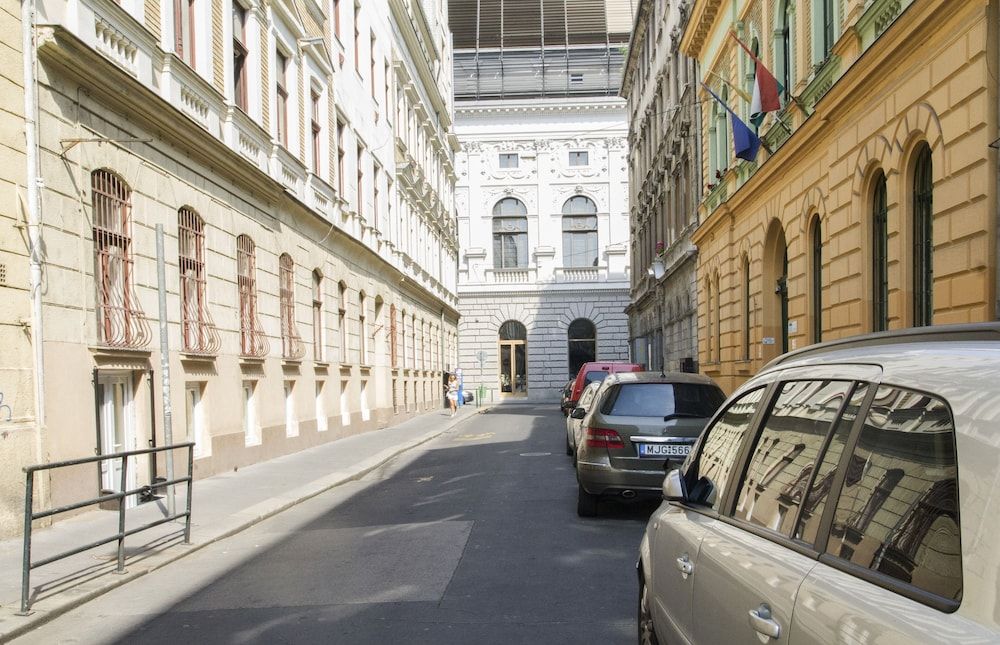 undefined Real Apartments Hegedu 3