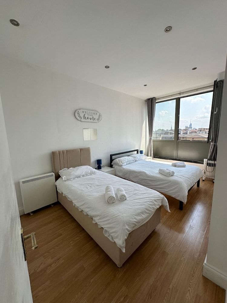Comfort Cosy Stay Apartment, Private Bathroom 4